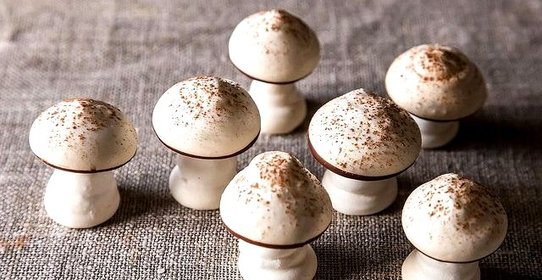 Печенье в виде грибочков