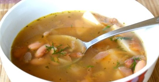 Суп с фасолью в мультиварке