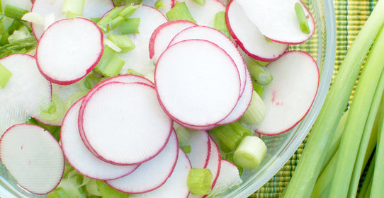 Пять весенних салатов: ароматно, вкусно, полезно