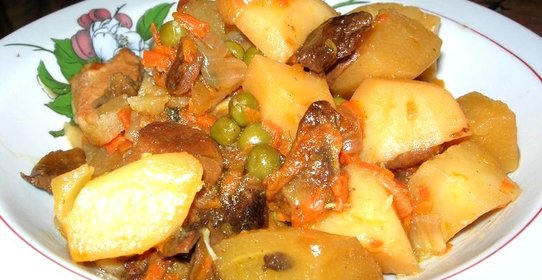 Картофель с мясом в микроволновке