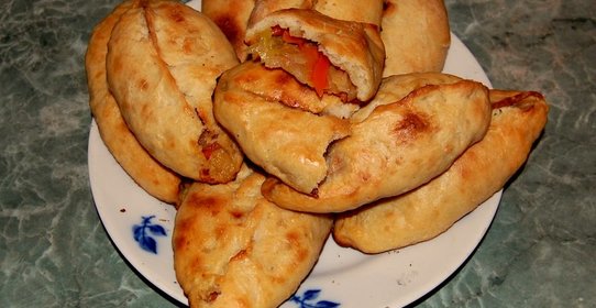 Пирожки с капустой и морковью