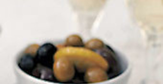 Маринованные оливки