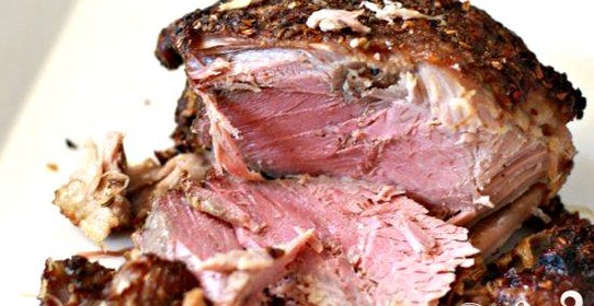 Свинина с чесноком и фенхелем