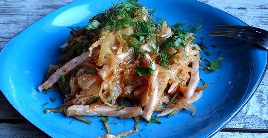 Капуста тушеная с ветчиной