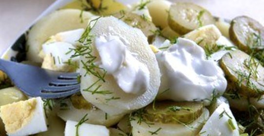 Картофельный салат с яйцом