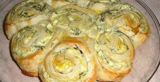 Закусочный пирог с брынзой