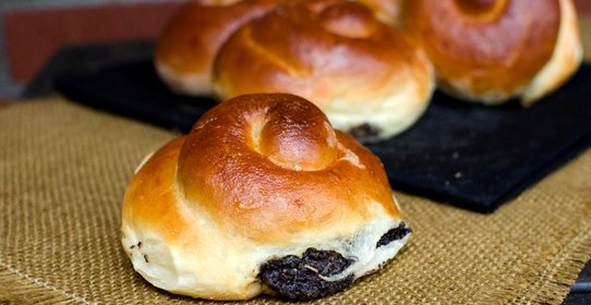 Булочки с маком