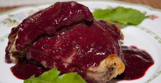 Курица в ежевичном соусе