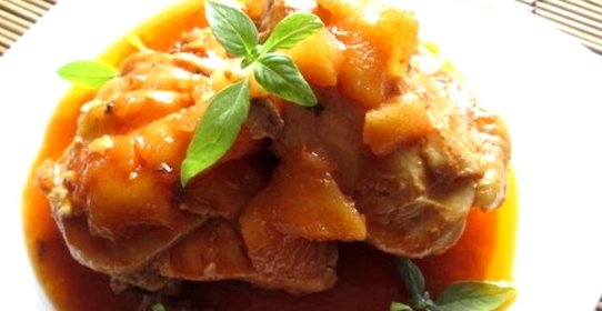 Курица в кисло-сладком соусе в мультиварке