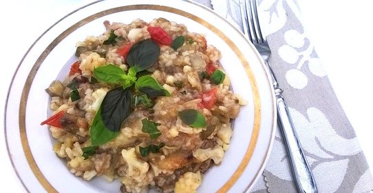 Рагу с рисом и тушенкой