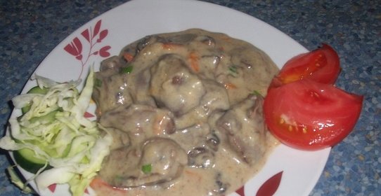 Куриная печень в соусе