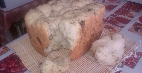 Обезьяний хлеб с укропом и чесноком