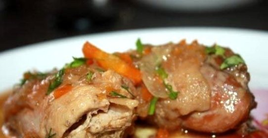 Домашняя курица в мультиварке