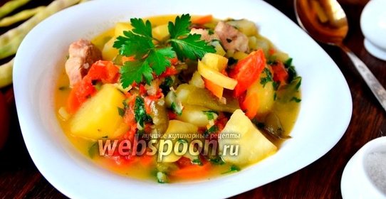 Рагу с мясом, картофелем, фасолью и помидорами