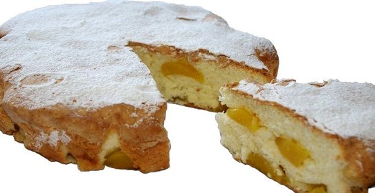 Бисквит с фруктами