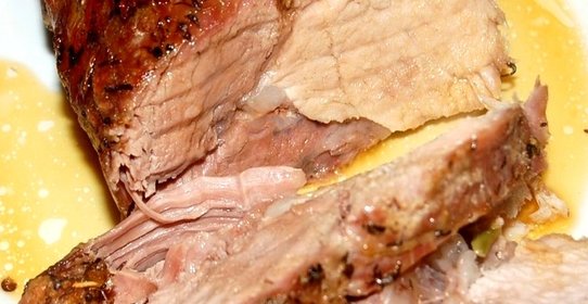 Свинина в рукаве