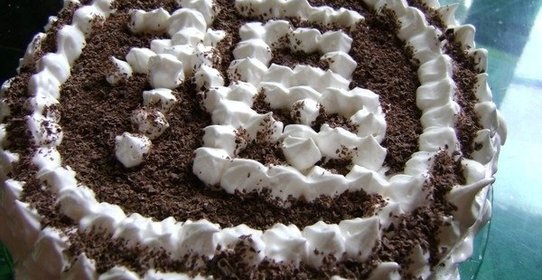 Бисквитный торт