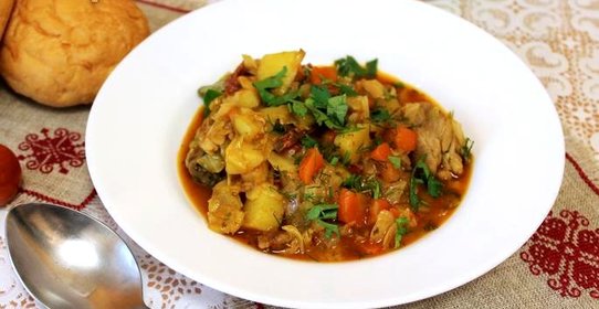 Куриный айнтопф на томатном соке