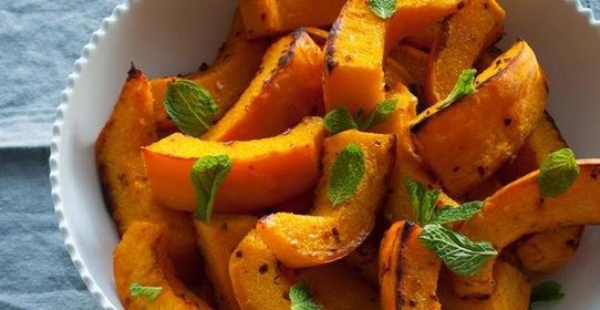 Тыква с пряностями и мятой по-сицилийски