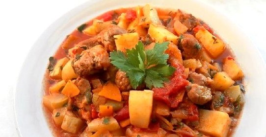Рагу из свинины с овощами