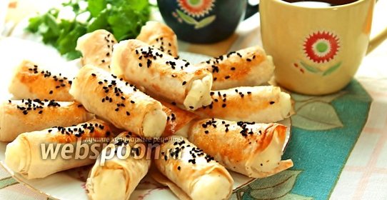 Слоёные трубочки из лаваша с картофельным пюре