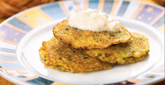 Грибные оладьи с лимонным соусом