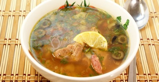 Солянка сборная мясная