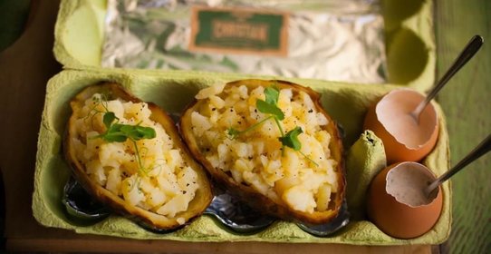 Картофель запеченный в обмане