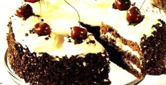 Торт «Черный лес» с черешней