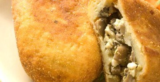 Картофельные пирожки с грибами