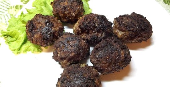 Котлеты с чесноком в оригинальной панировке