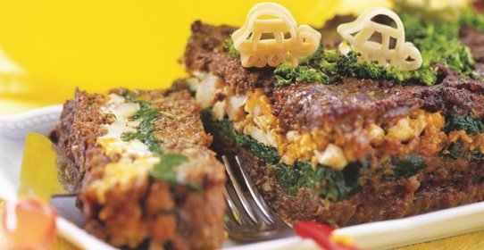 Мясной рулет со шпинатом