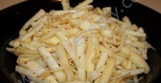 Салат из кольраби