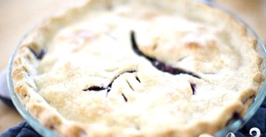 Черничный пирог в духовке