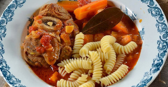 Телятина с овощами