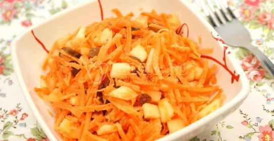 Морковно-фруктовый салат с изюмом