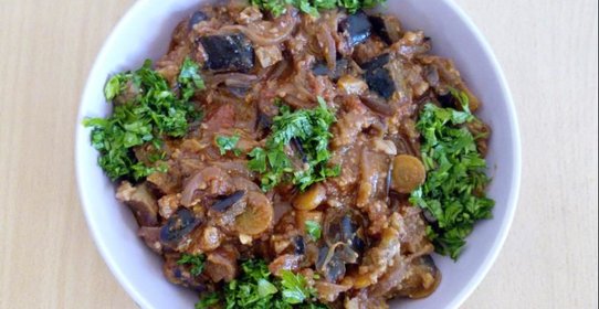 Рагу по-грузински с баклажанами и грецкими орехами