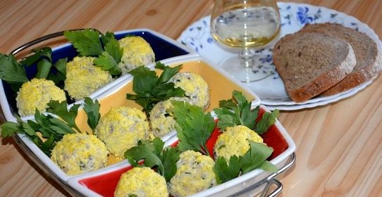 Закусочные шарики Мимоза