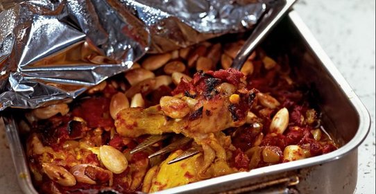 Куриные крылышки с миндалем