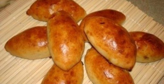 Пирожки с квашеной капустой