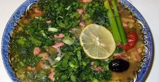 Жидкая солянка из говядины (секогитёнгорь)