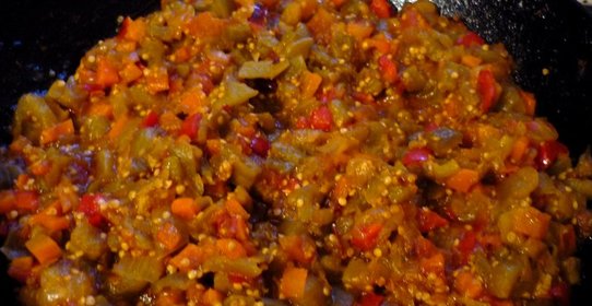 Жареная баклажанная икра кусочками