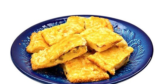 Слоеный пирог с картофелем и мятой