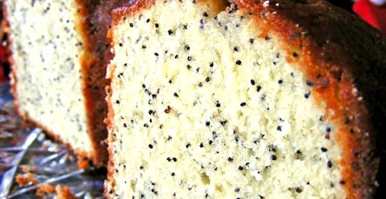 Кулич с маком