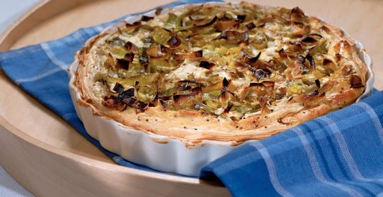 Пирог с луком-пореем