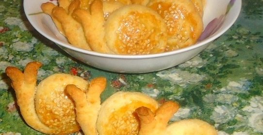 Сырно-кунжутное печенье Улитки