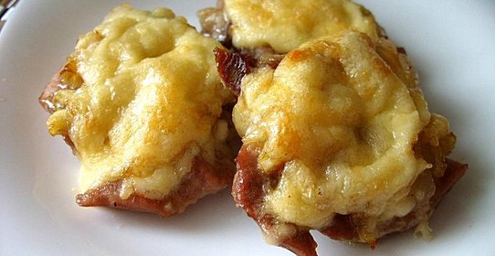 Мясо под сыром
