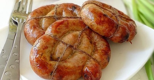 Колбаски-улитки с паприкой