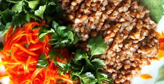 Морковь по‑корейски с обжаренным луком