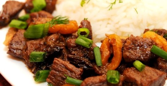 Говядина с курагой